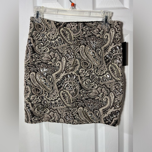 Guess beaded crystal embellished paisley Mini skirt NWT size 6 - Picture 6 of 16